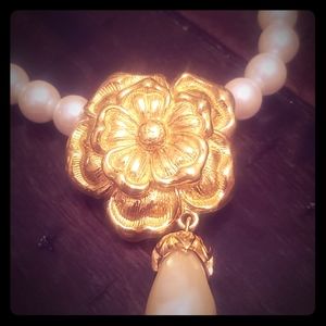 Summerset flower pearl necklace